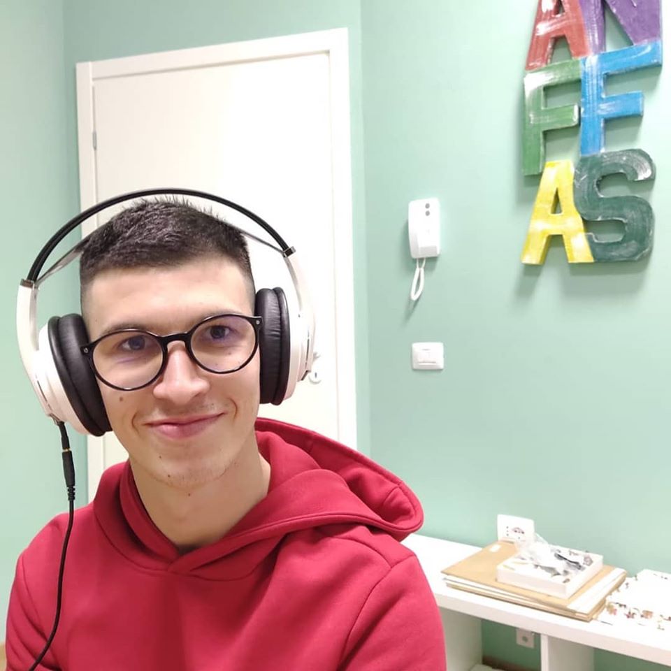 84314333_725348171330631_6667402673626546176_o